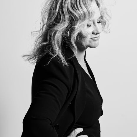 Kapea parveke ruokailutilaksi | Kotiguru ideoi