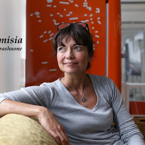 Kirsi Piha: Kommunikaatio tekee maailmasta paremman paikan – katso video